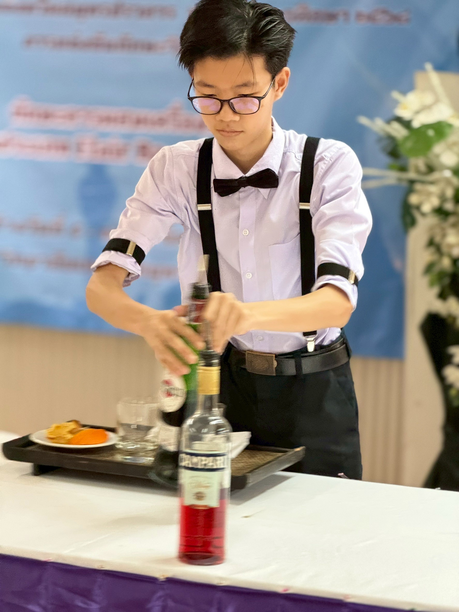 LINE_ALBUM_51168_251106_86